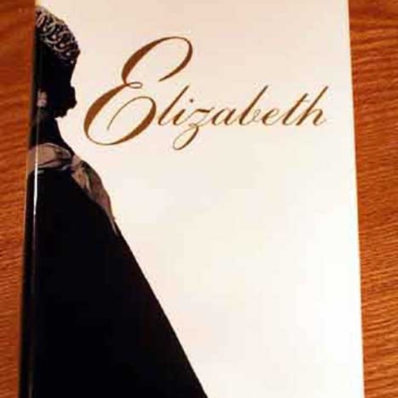 ELIZABETH: A BIOGRAPHY OF HER MAJESTY THE QUEEN, 1996, FIRST EDITION, SARAH BRAD - Picture 1 of 1